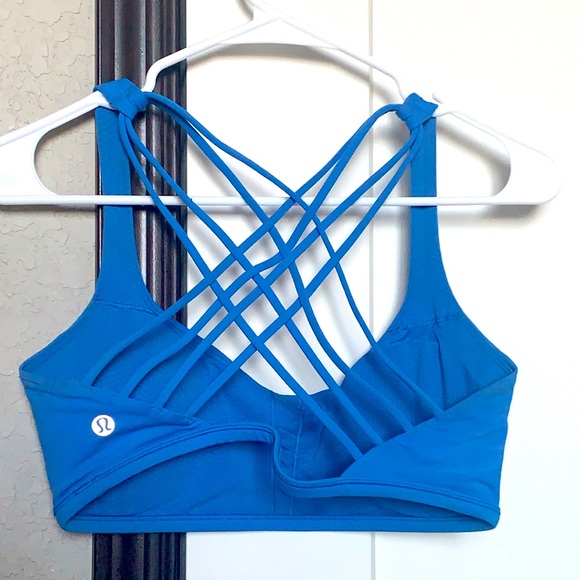 Lululemon blue sports bra - Picture 2 of 2